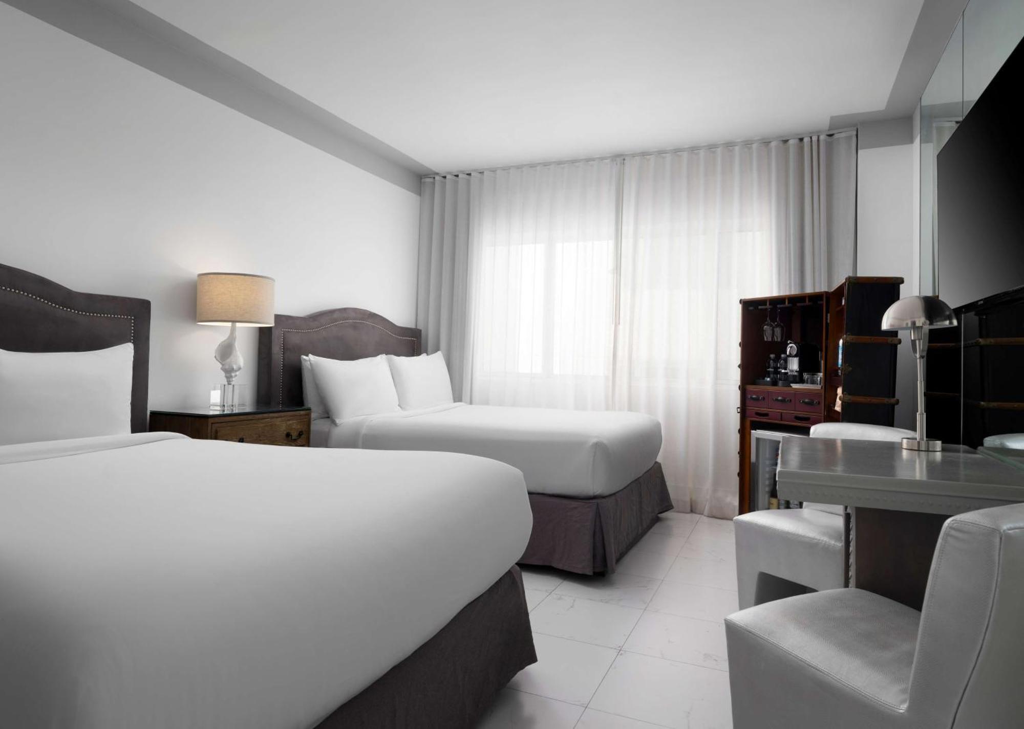 นอติลุส บาย อาร์โล Hotel ไมอามีบีช ภายนอก รูปภาพ A room at the hotel